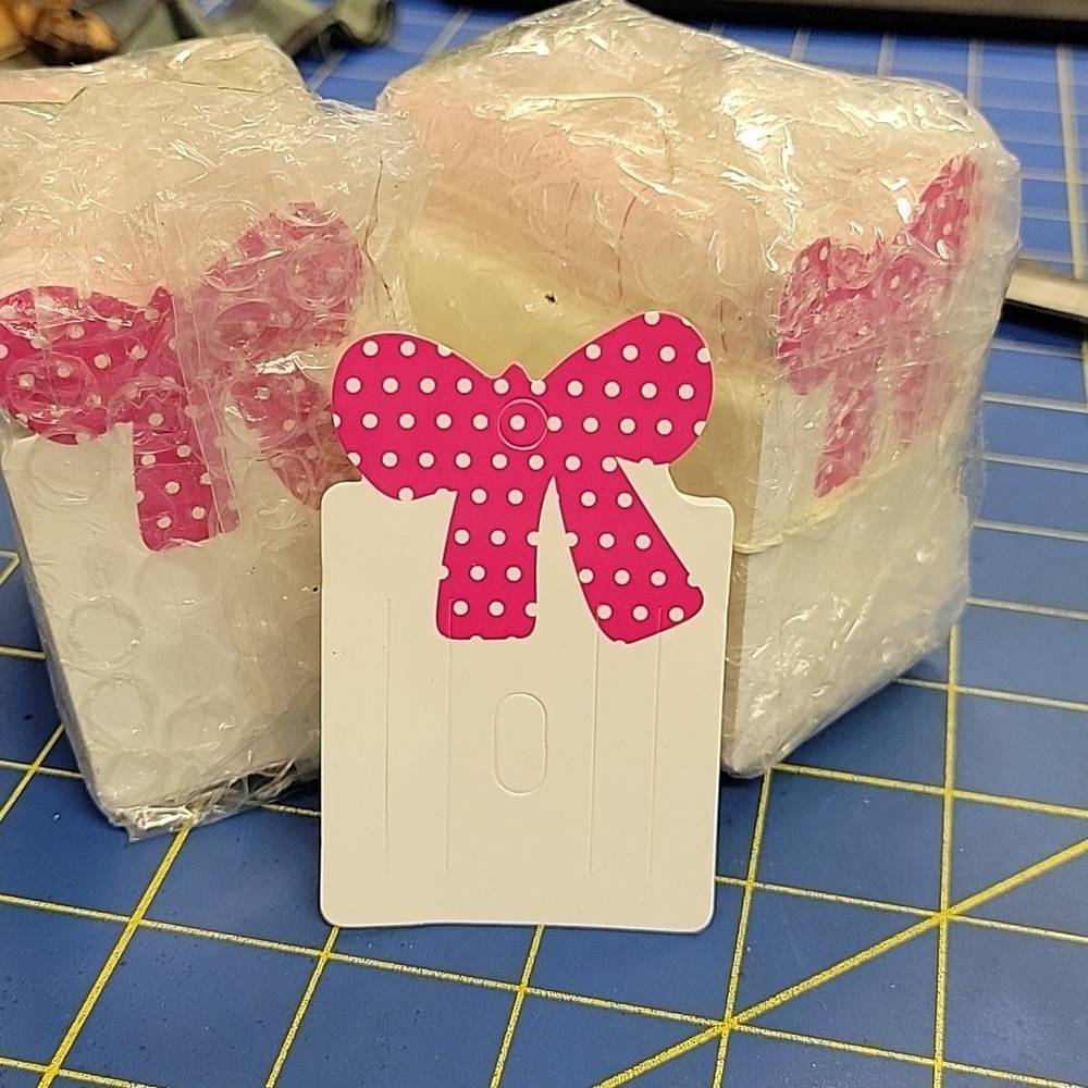 Pink Polka Dot Jewelry Cards Tags 2 packages of 100.